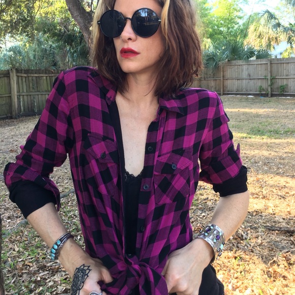 Pink and black plaid flannel - Picture 3 of 3